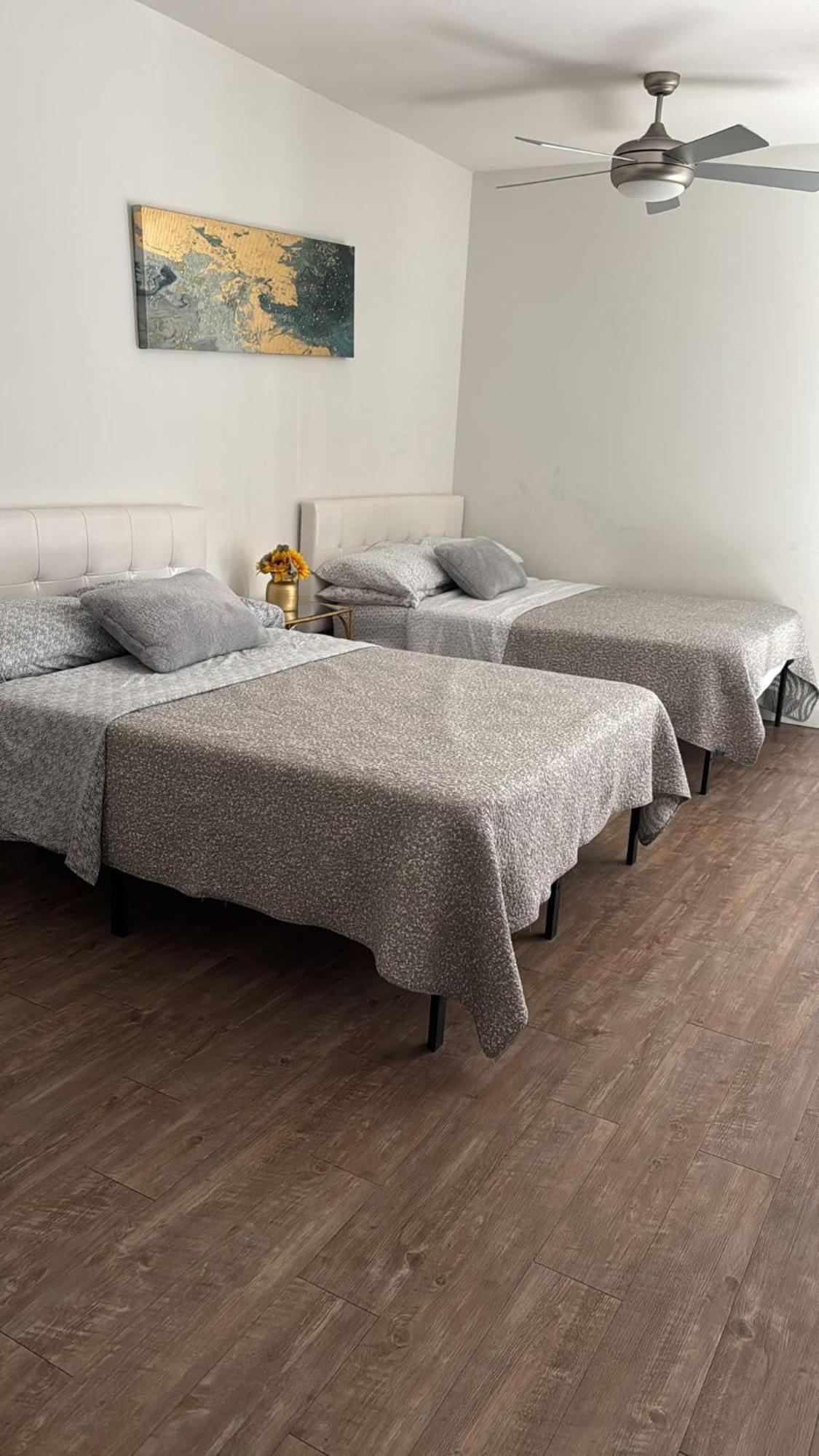 Appartement Incredible Hollywood Loft Free Parking à Los Angeles Extérieur photo